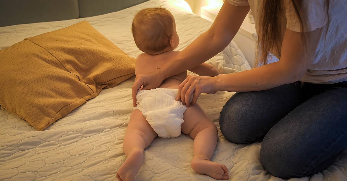 Erstaunlich Baby Stuhlgang Erleichtern Position Bilder