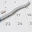 Thermometer und Kalender sind sichtbar, sie helfen die fruchtbarsten Tage zu berechnen