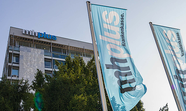 Das Gebäude der mhplus in Ludwigsburg ist ein Hochhaus mit elf Stockwerken.