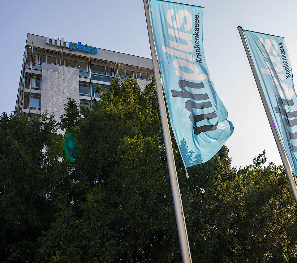 Das Gebäude der mhplus in Ludwigsburg ist ein Hochhaus mit elf Stockwerken.