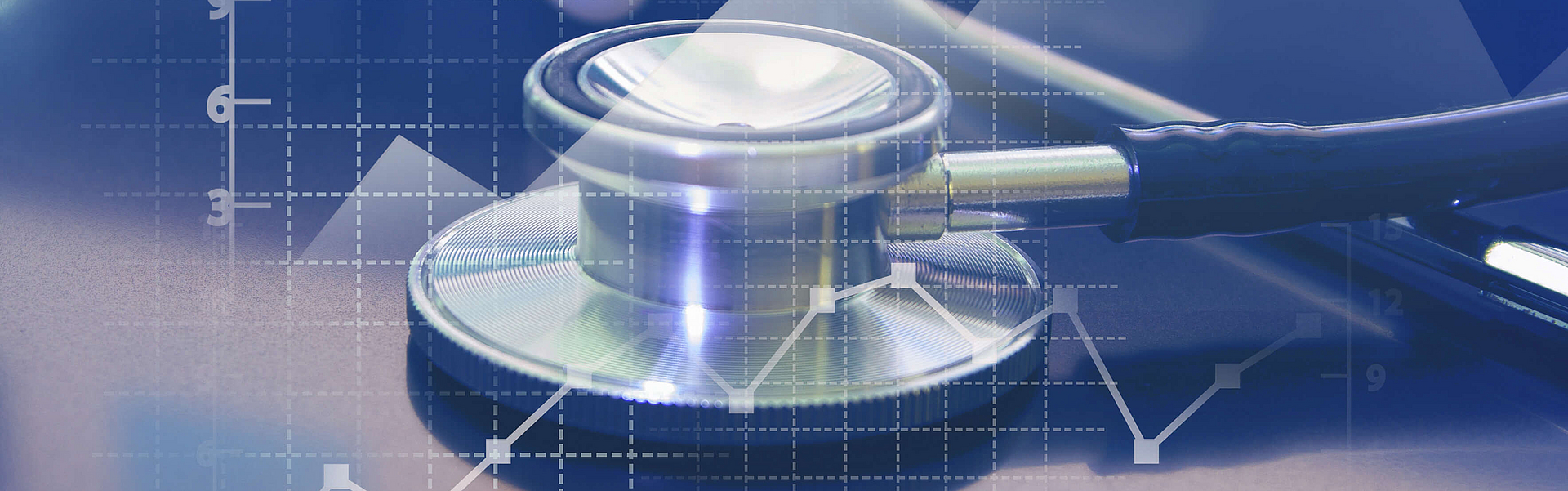 Stethoskop mit blauem innovativen Hintergrund.